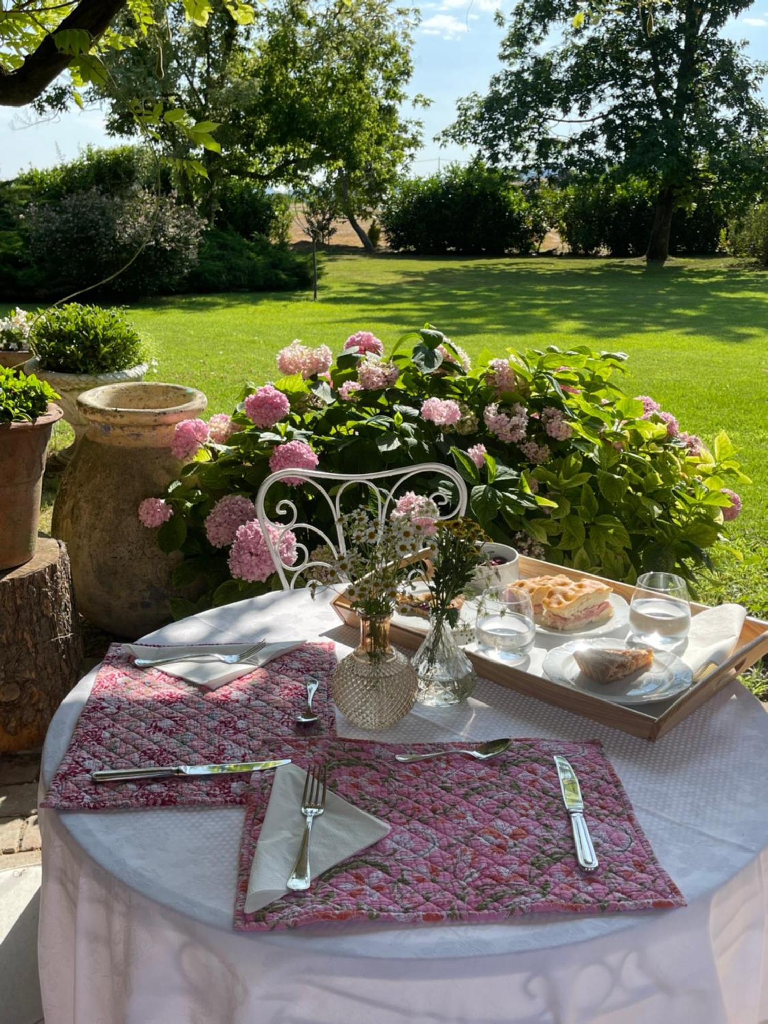 Tenuta Pizzone Wine Resort Rivanazzano Terme Ngoại thất bức ảnh